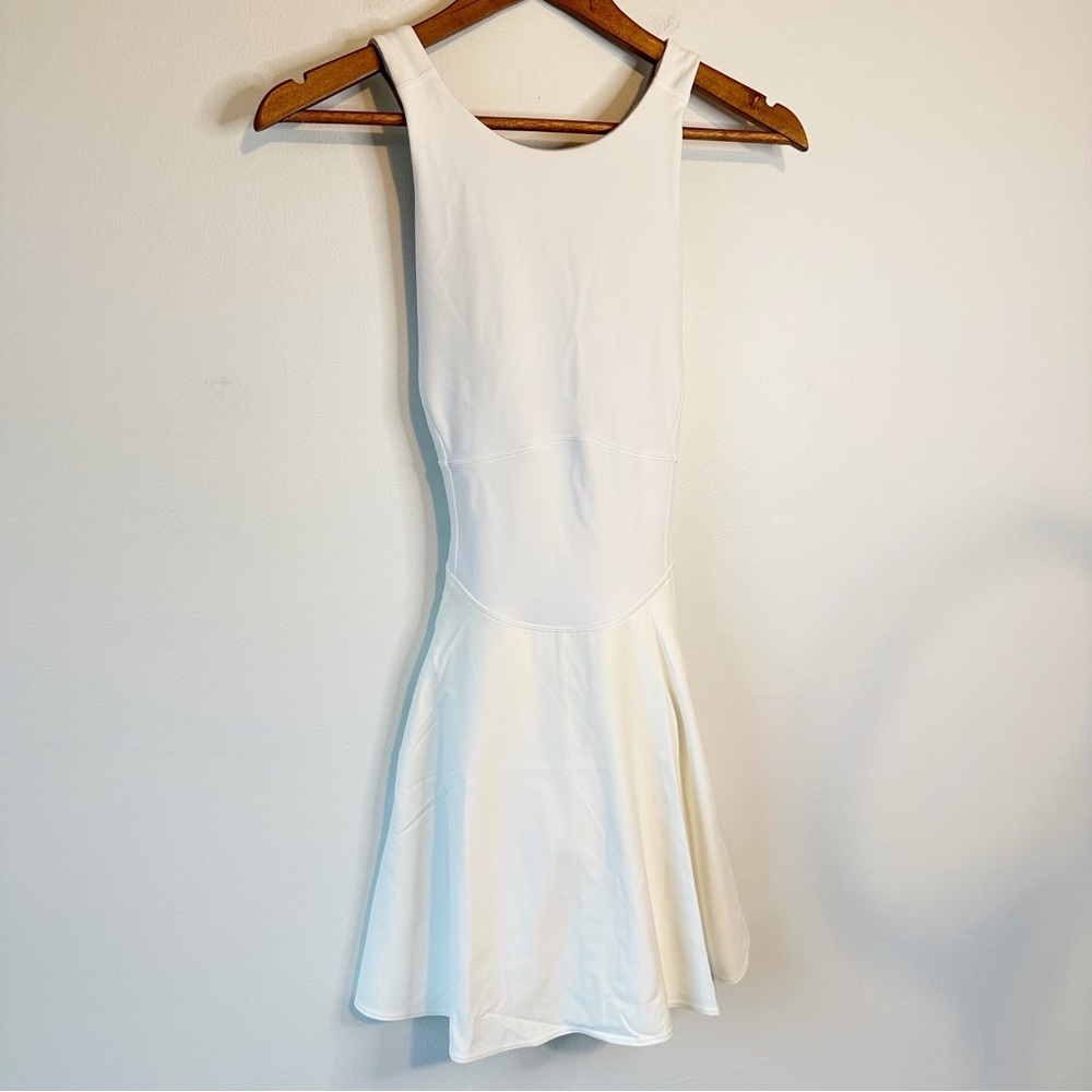 Lululemon NWT White Court Crush Tennis Cottagecore Skort Dress Heritage, size 4 - Picture 4 of 16